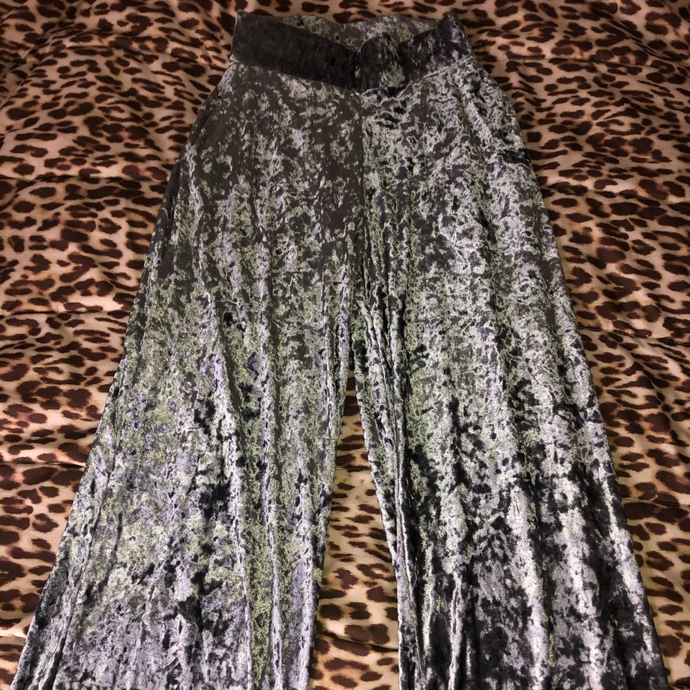 NWT Gray velvet PPLA High-Waisted flare pants